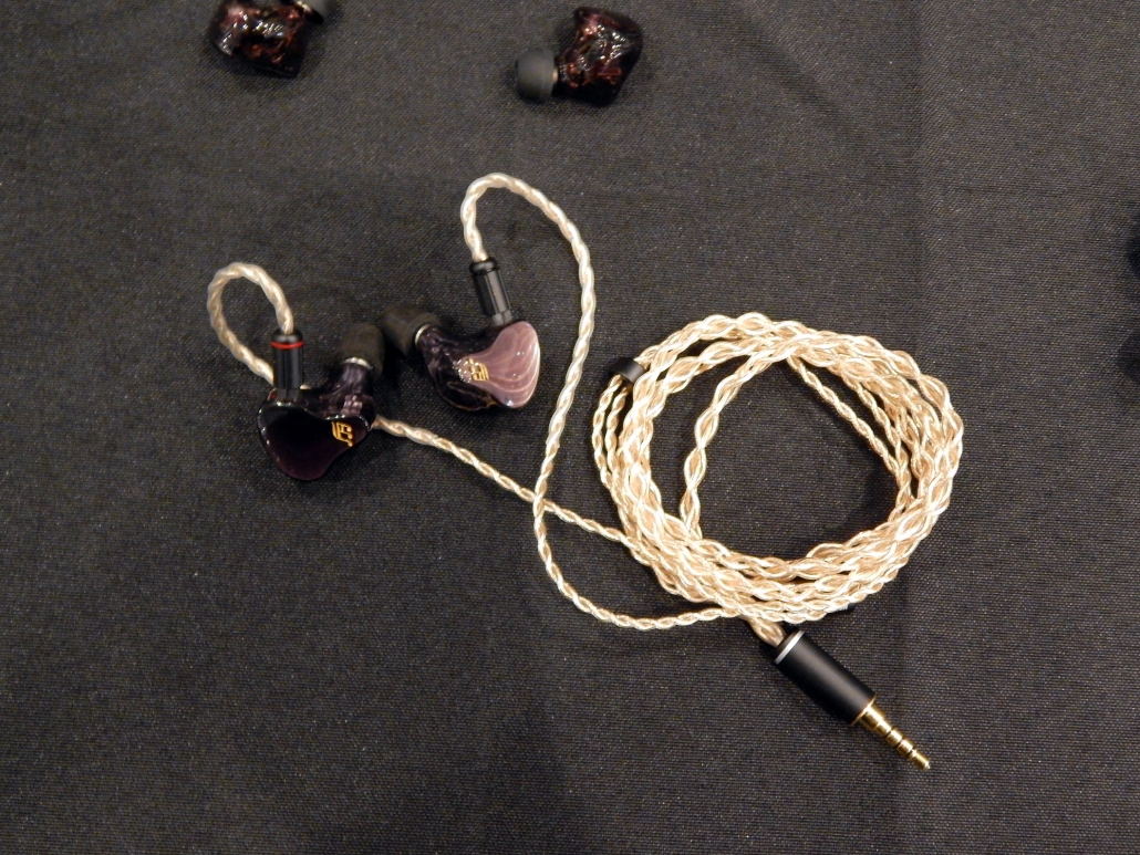 FAN Acoustics FJ5 IEM, FAN Acoustics WK28 IEM CanJam SoCal 2019