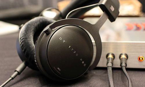 Beyerdynamic DT1770 PRO【使用僅か・美品／値下げ】 - ヘッドフォン