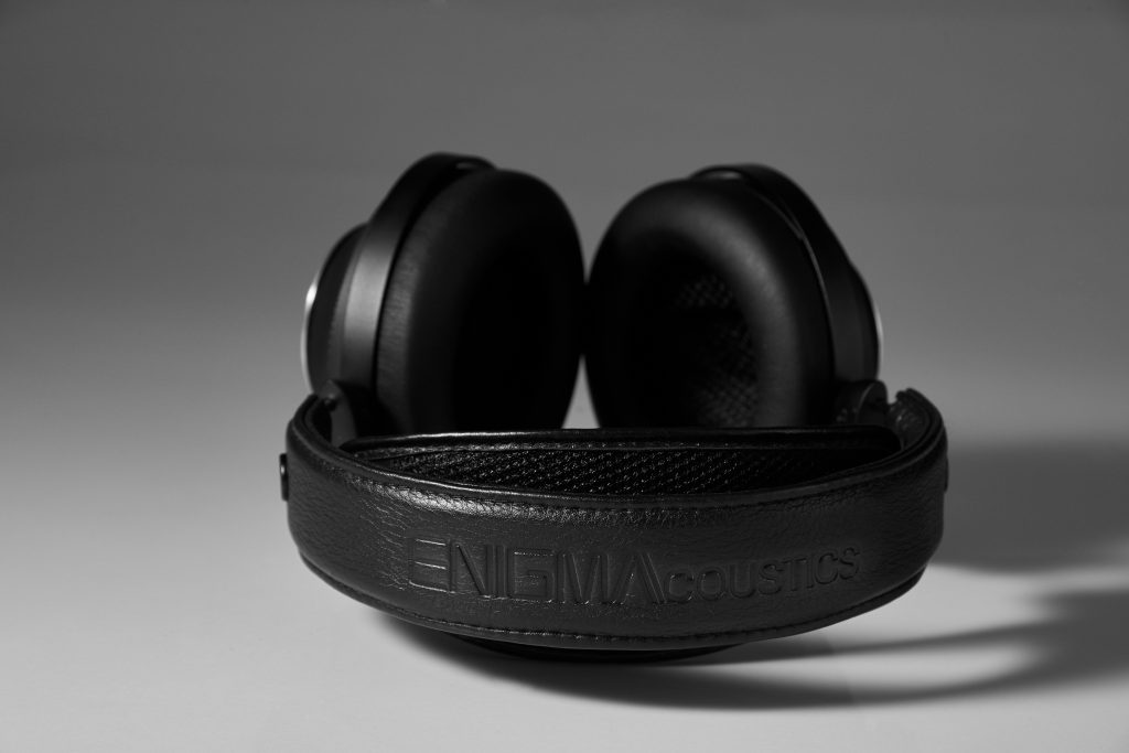 The Dharma D1000 Hybrid Stereo Headphone: A Stat-Namic Achievement 