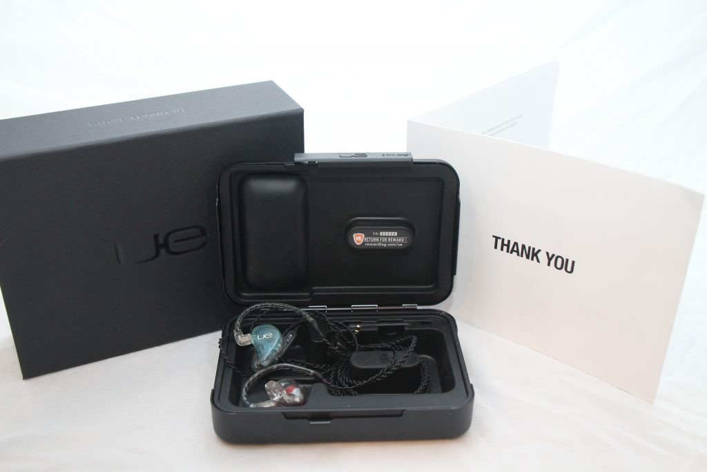 Ultimate Ears UE11 In-Ear Monitors and Sound Tap Personal DI Box