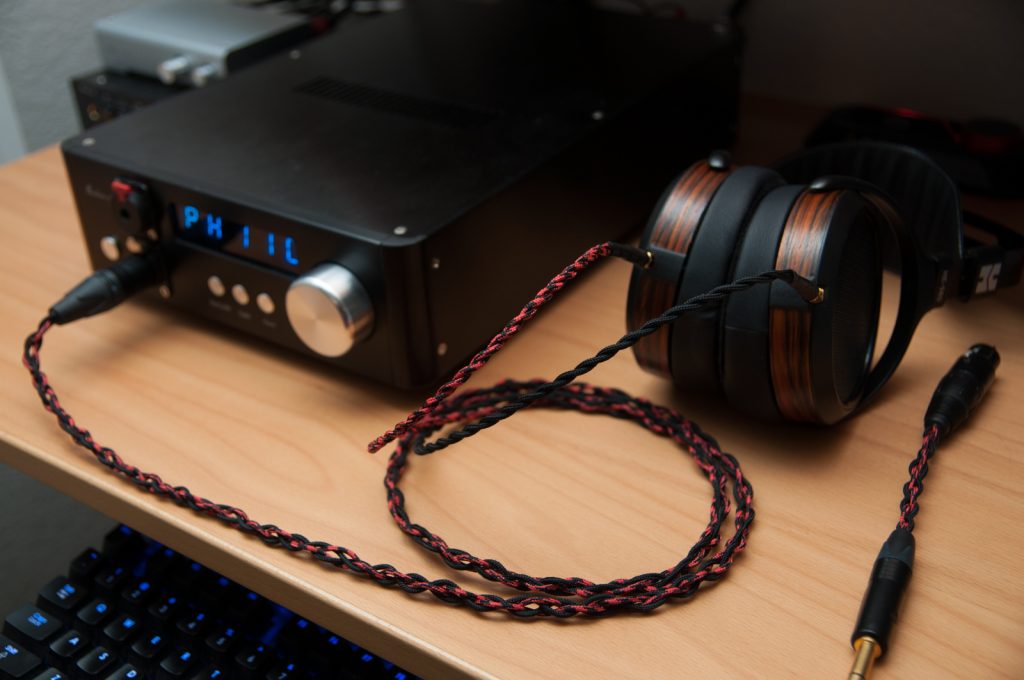 Paracord Headphones : 6 Steps - Instructables