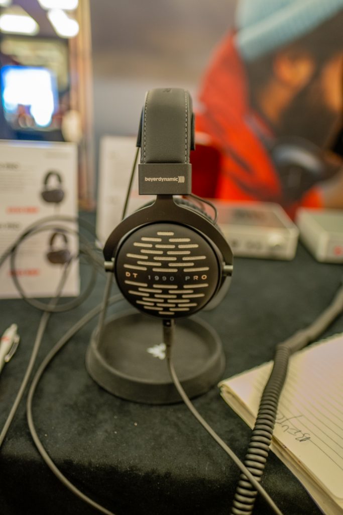 beyerdynamic DT 1990 PRO Review - Headphone Guru