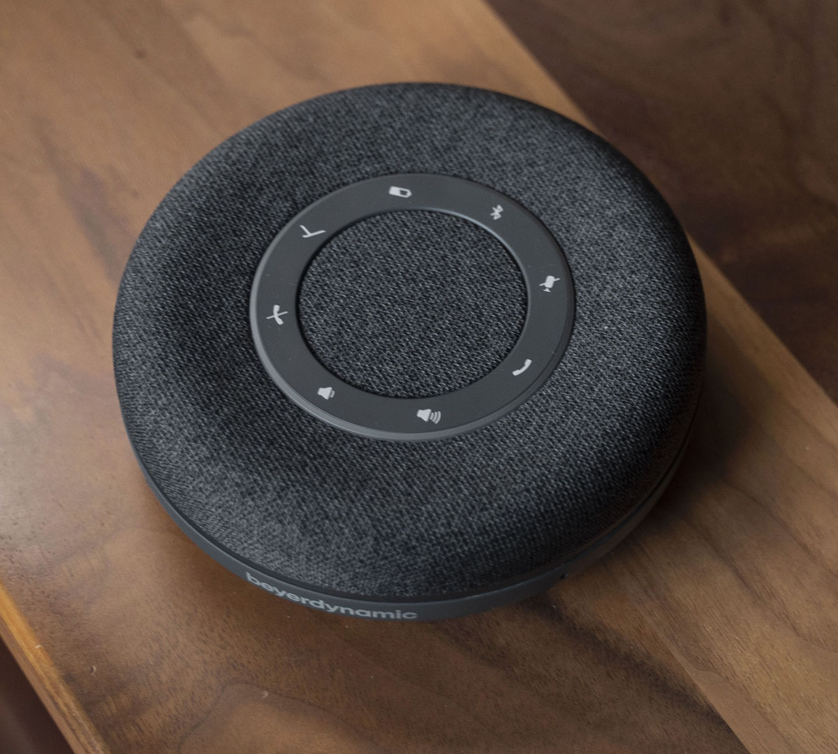 beyerdynamic SPACE Personal Speakerphone