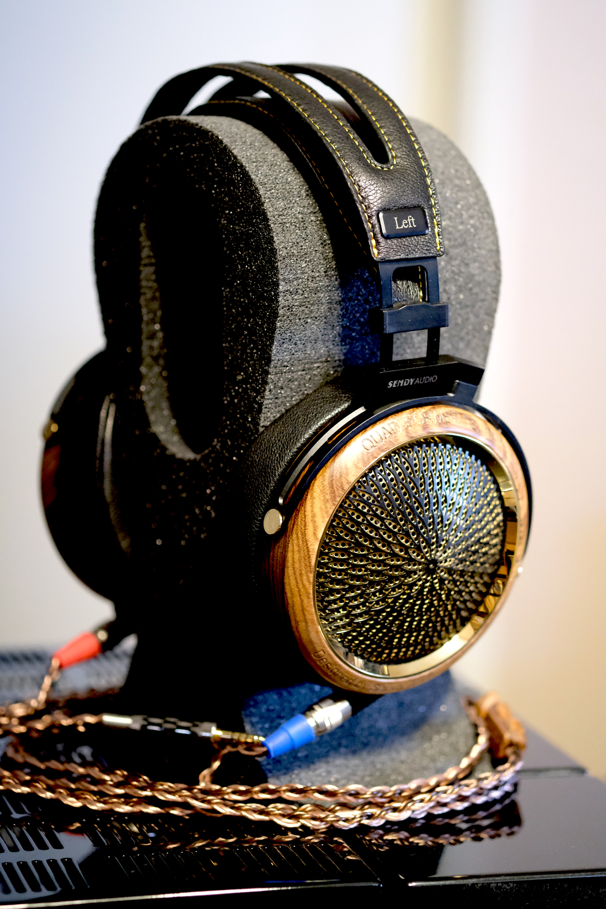 Sendy Audio Peacock Planar Magnetic Headphone