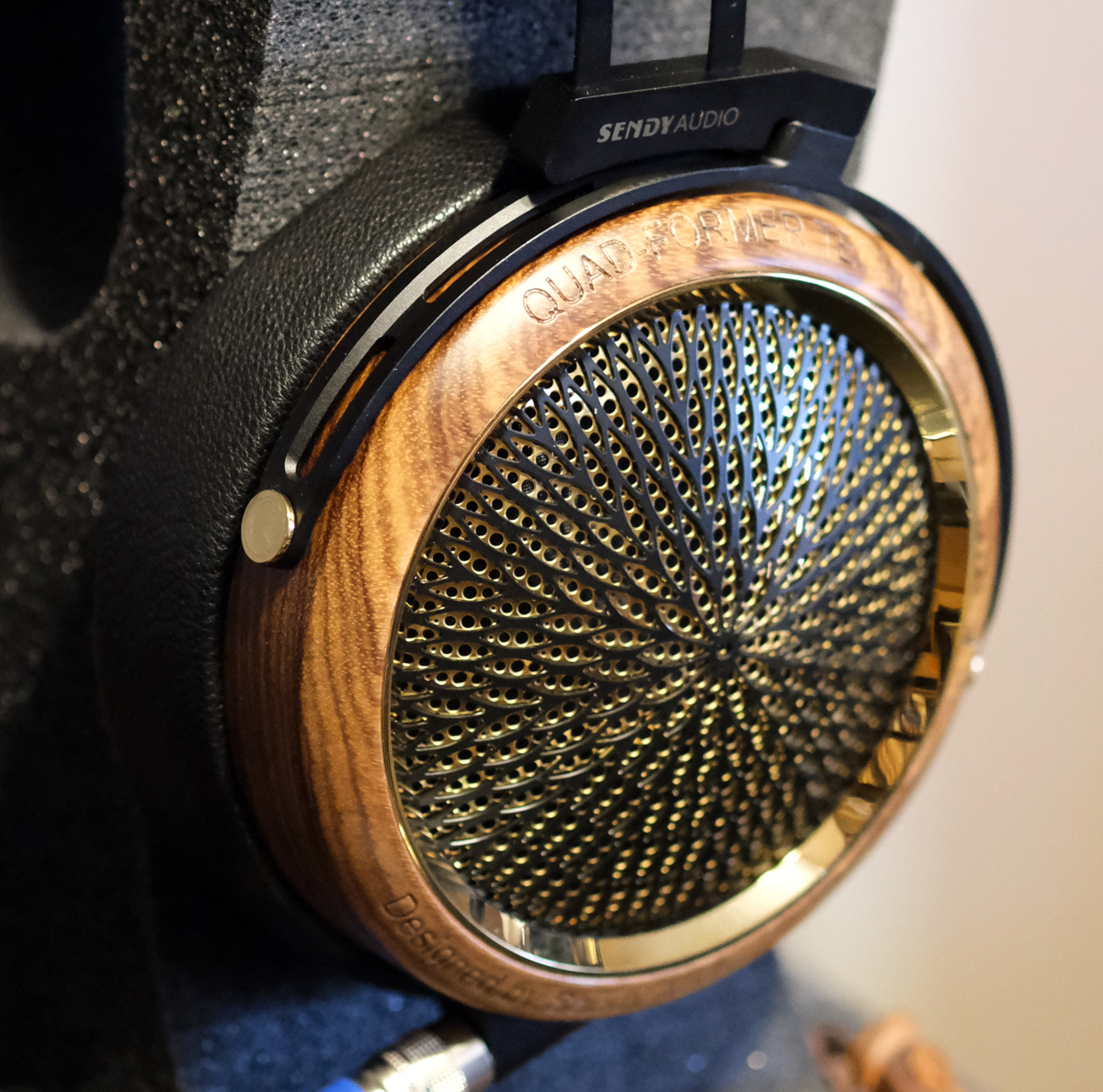 Sendy Audio Peacock Planar Magnetic Headphone 