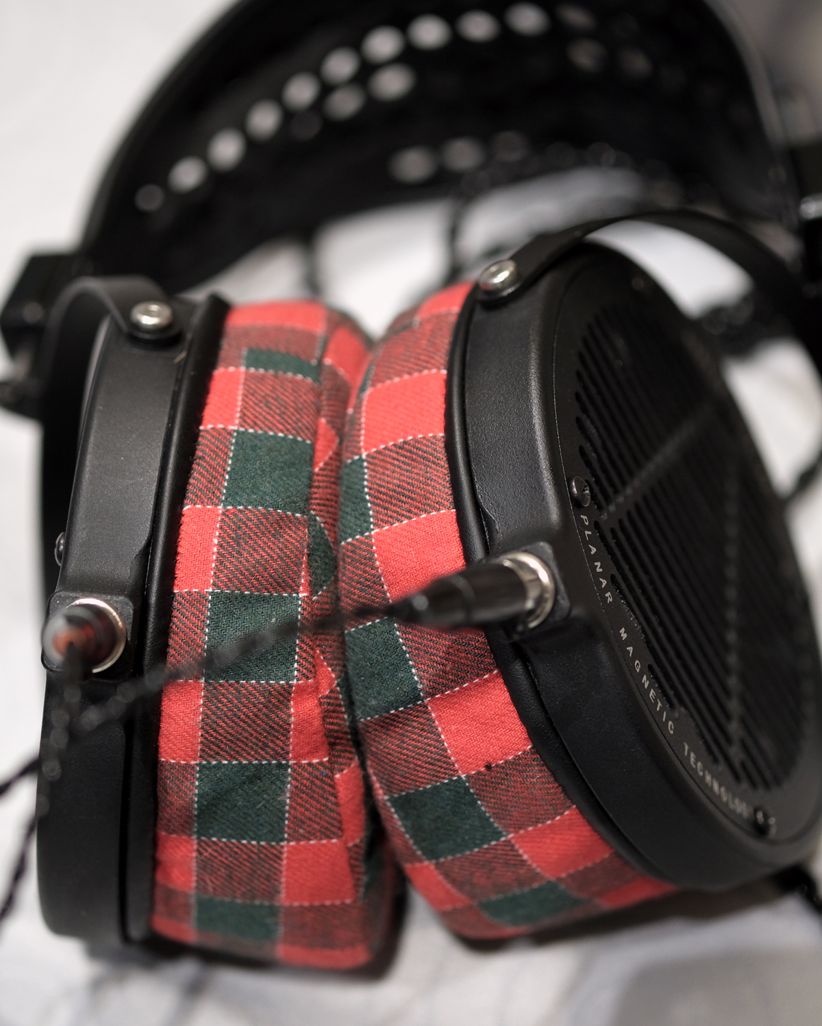 Dekoni Plaid Flannel Earpads for cold winter night listening