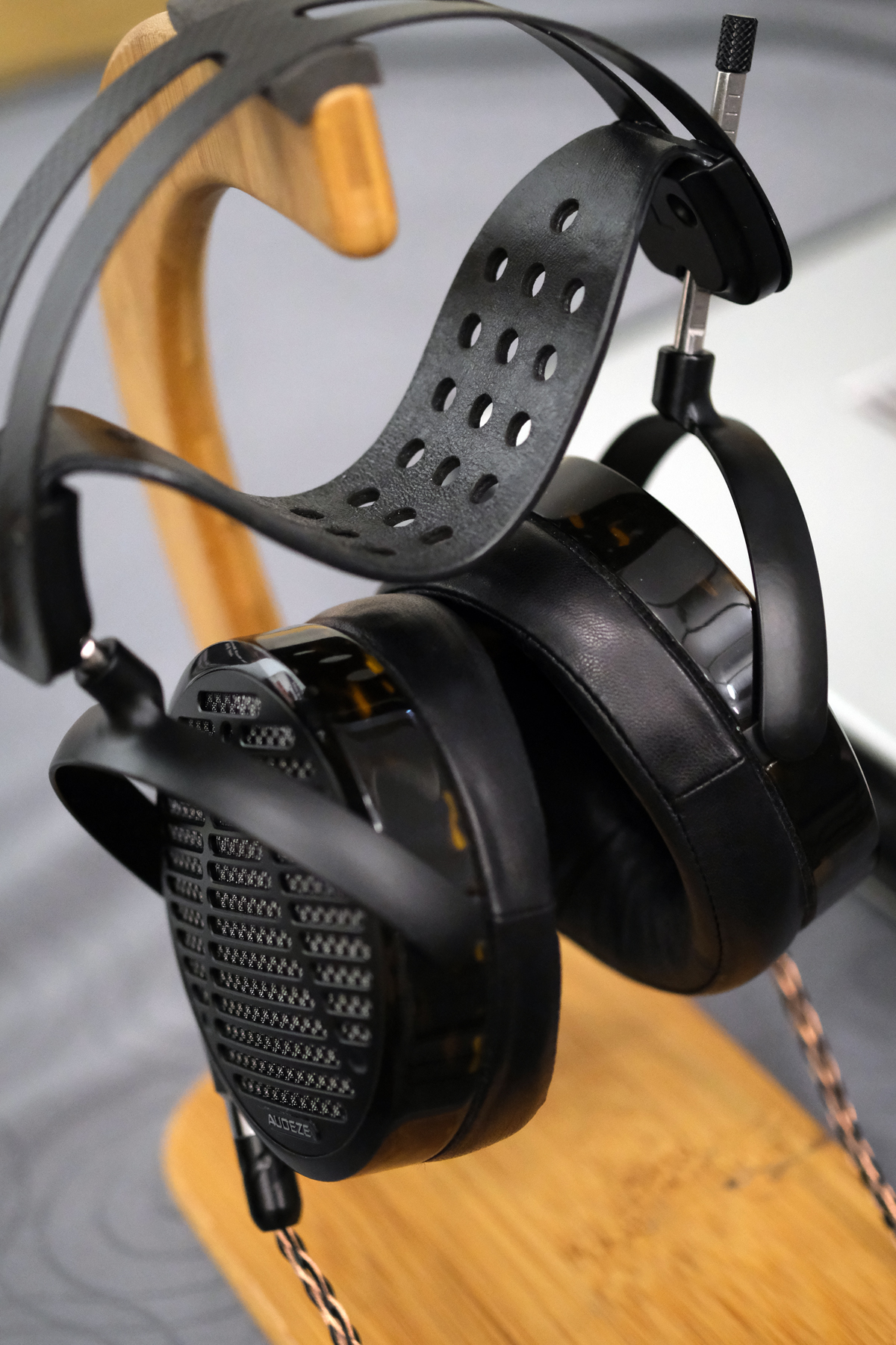 Audeze LCD-5 Planar Magnetic Headphones