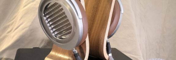 HIFIMAN GOLDENWAVE SERENADE