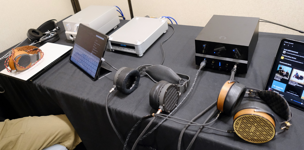 WOO AUDIO/ABYSS